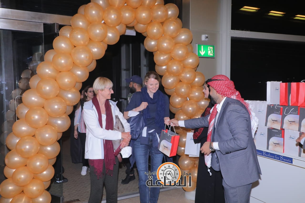 Madar Al-Saa Images 0.23767789424263286