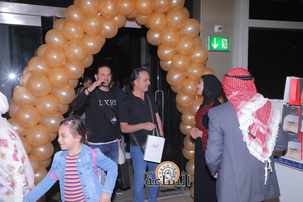 Madar Al-Saa Images 0.15409280635143352