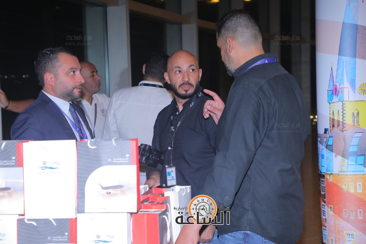 Madar Al-Saa Images 0.5531025363634714