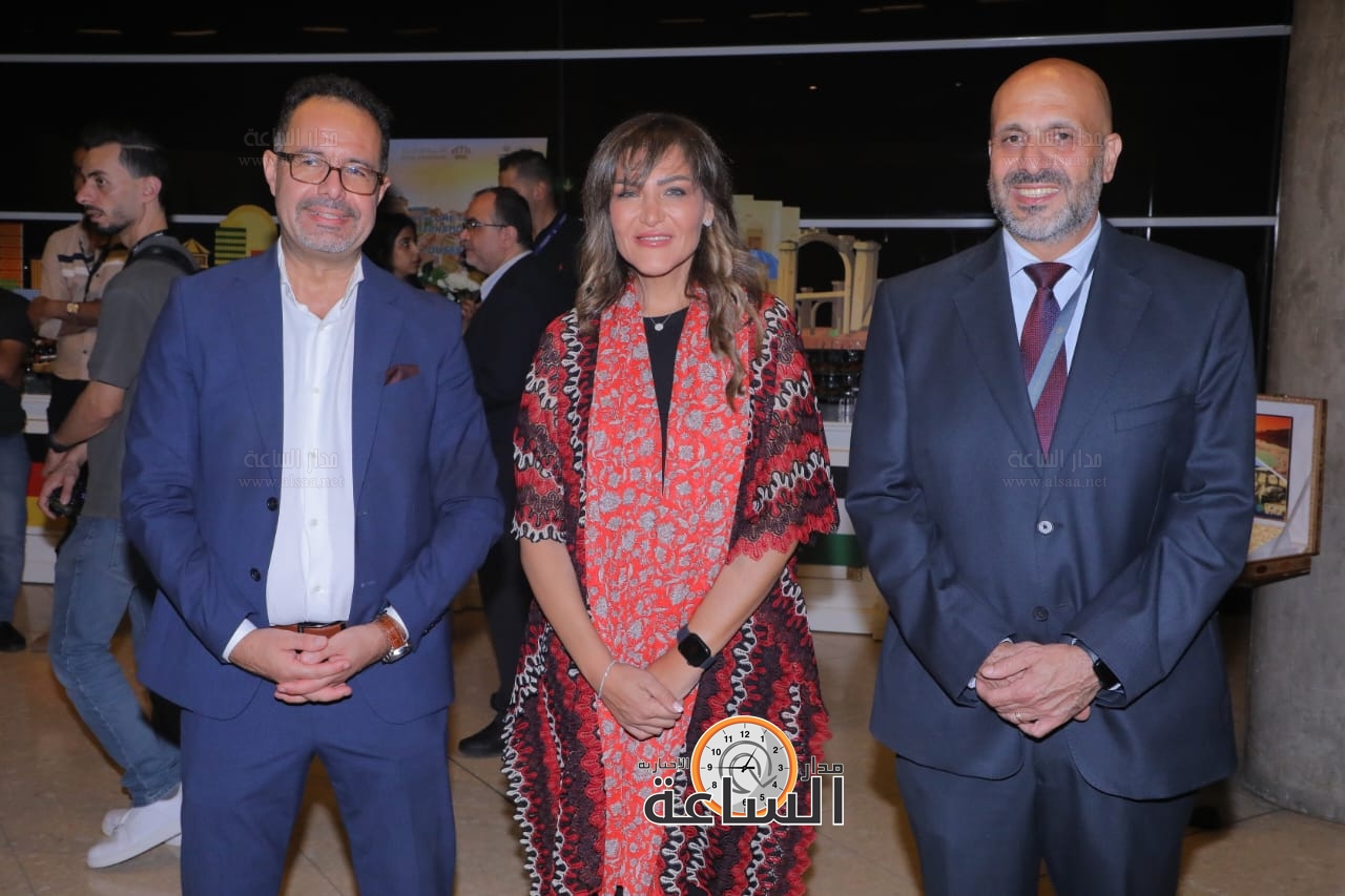 Madar Al-Saa Images 0.5700955039230639