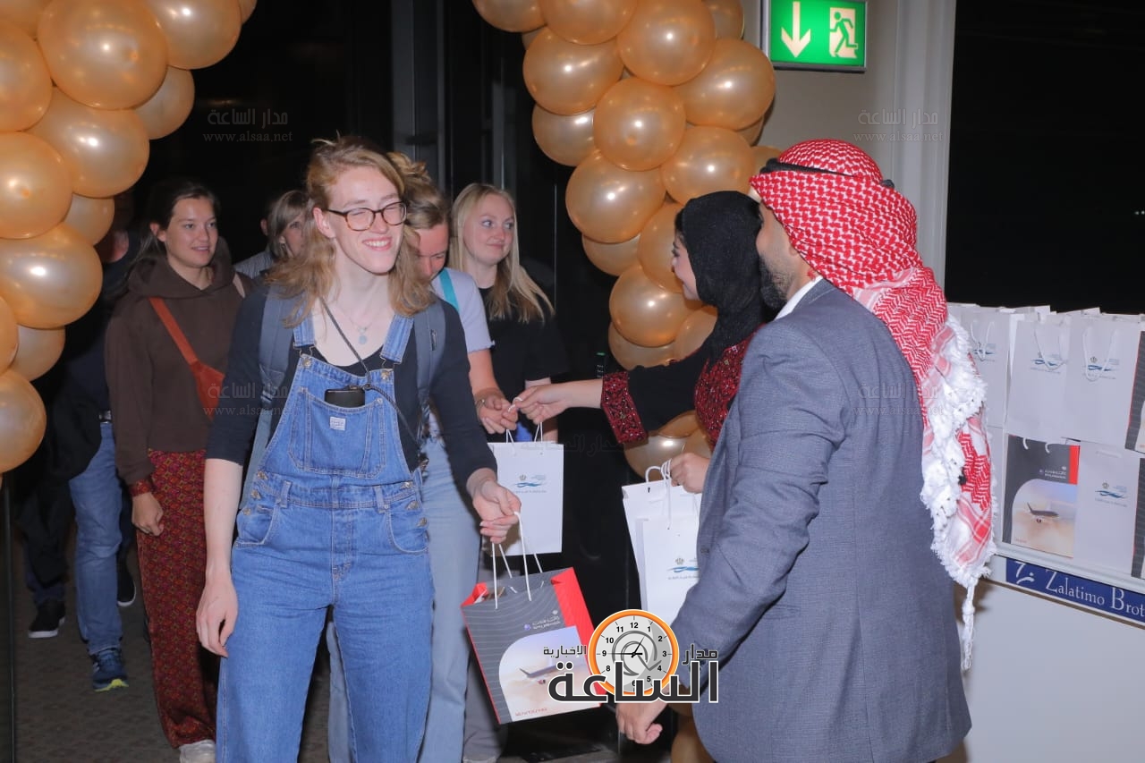 Madar Al-Saa Images 0.5216507874096382