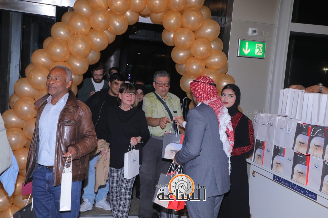 Madar Al-Saa Images 0.36166806189200595