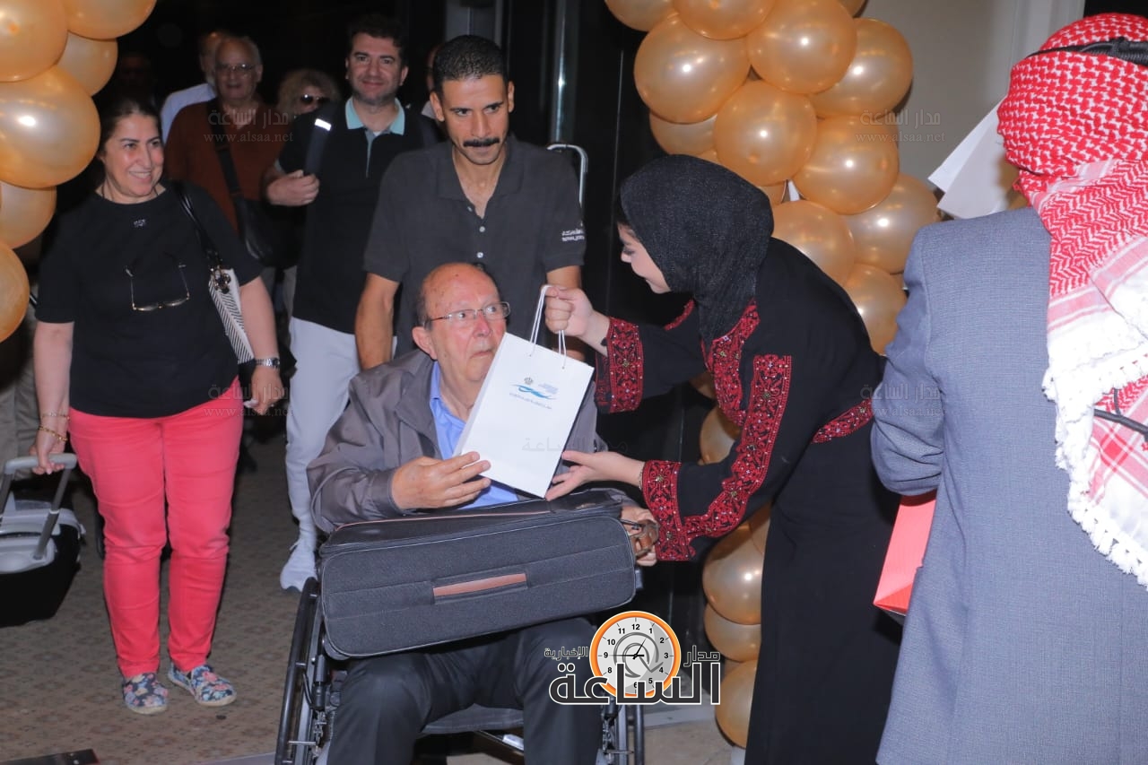 Madar Al-Saa Images 0.3477330331571462