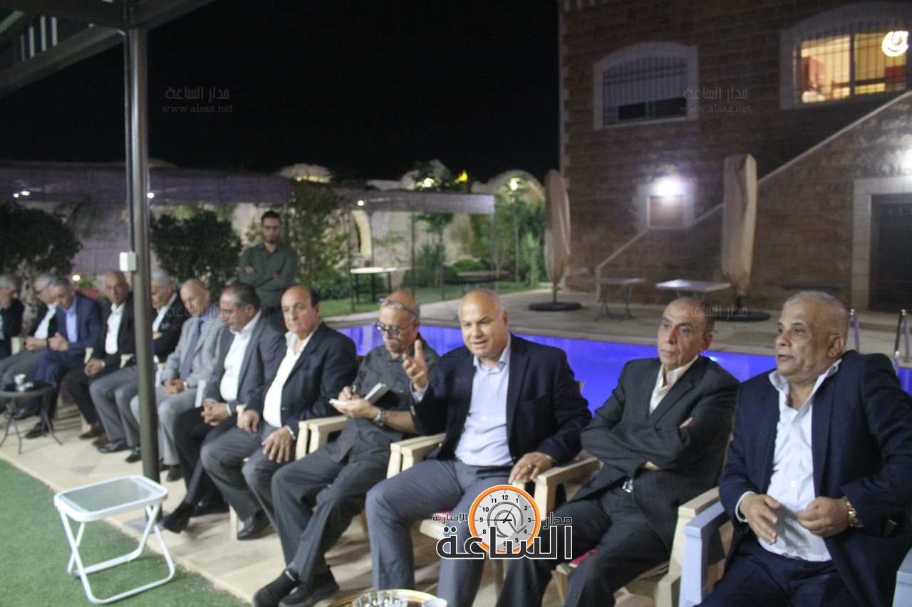 Madar Al-Saa Images 0.4155906649577098