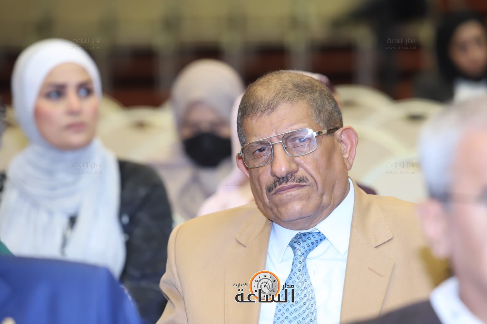 Madar Al-Saa Images 0.626635894865601