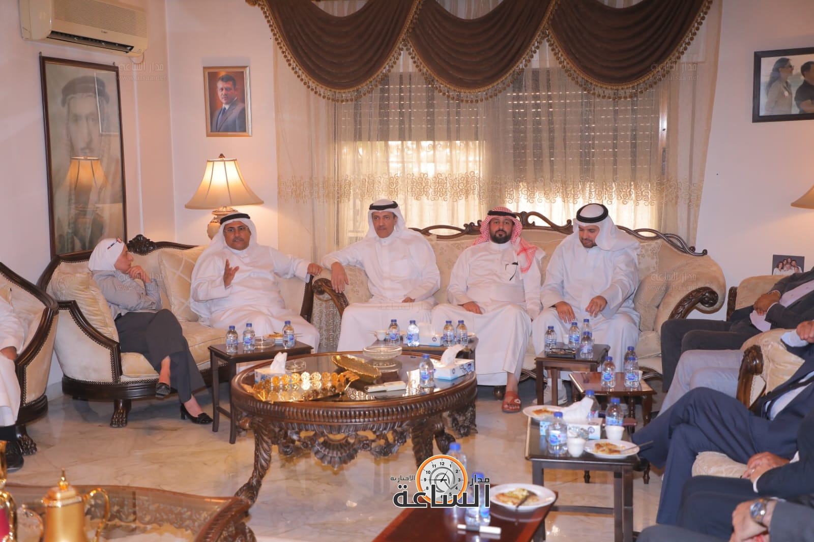 Madar Al-Saa Images 0.4788653563777828