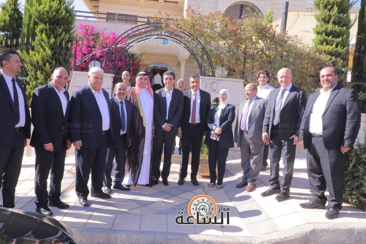 Madar Al-Saa Images 0.27999858517543386