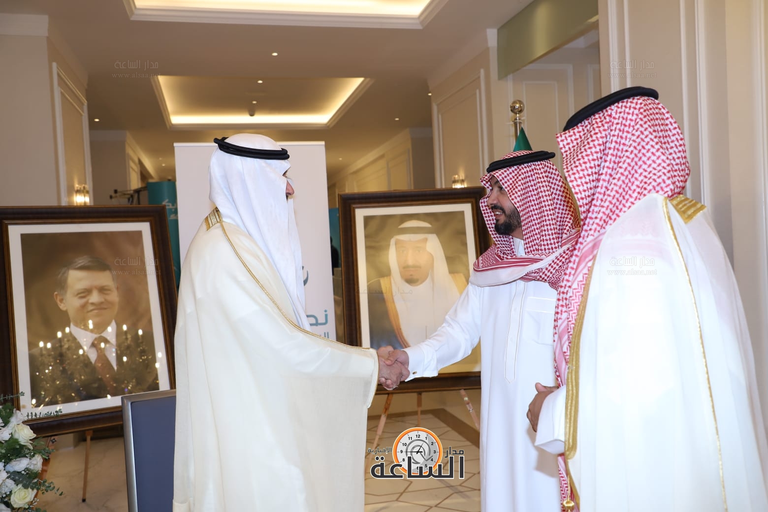 Madar Al-Saa Images 0.7832708000380333