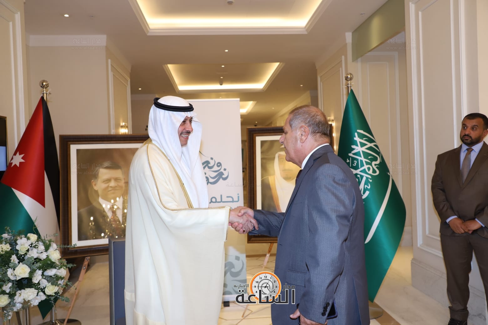 Madar Al-Saa Images 0.5550506880087636