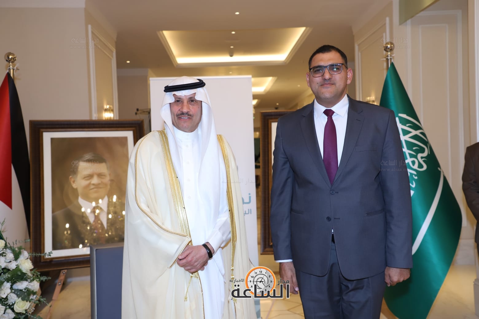 Madar Al-Saa Images 0.7672600215287766