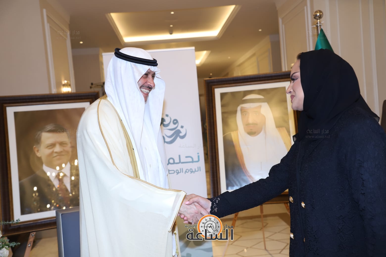 Madar Al-Saa Images 0.8179637847953602