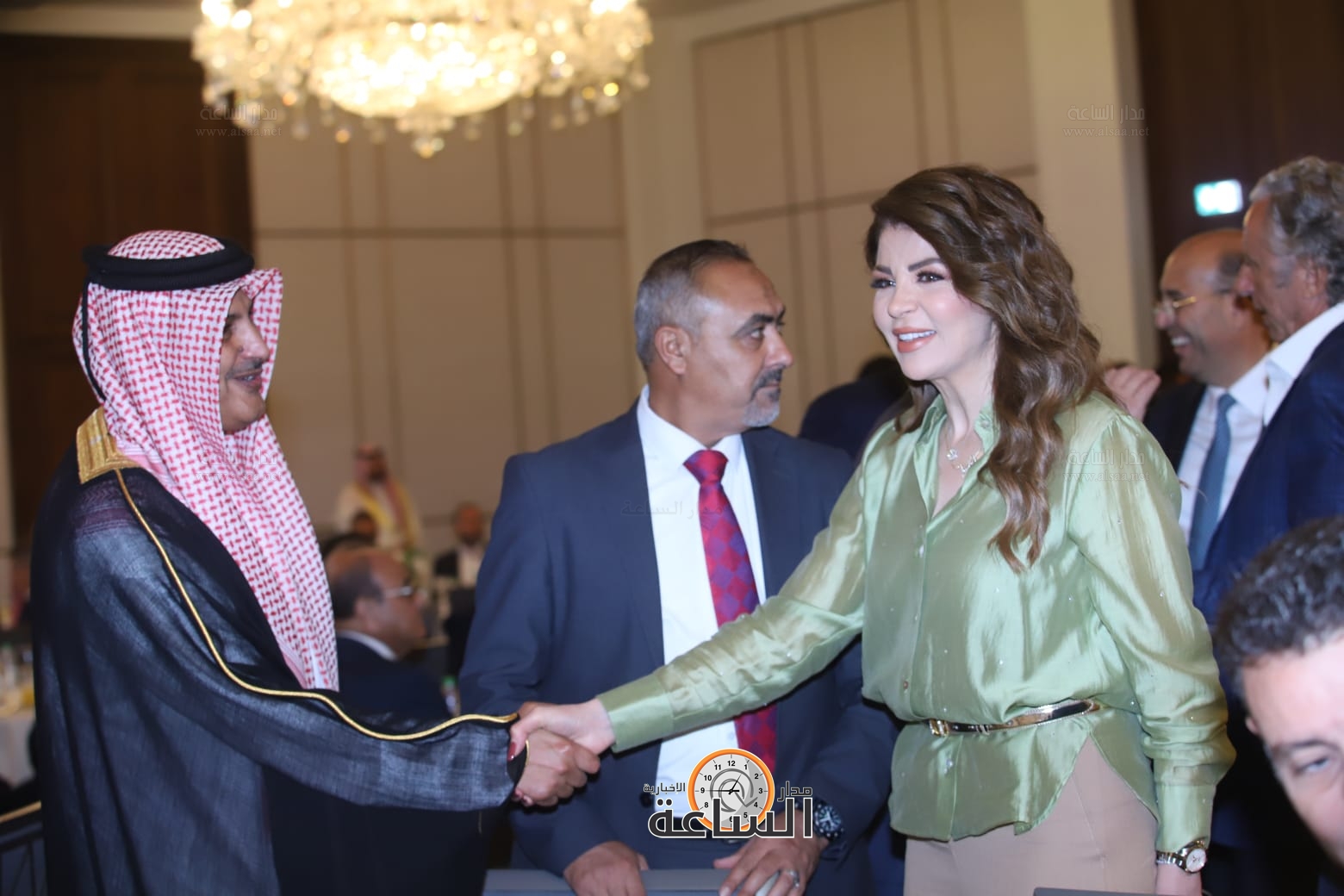 Madar Al-Saa Images 0.5082877472627401