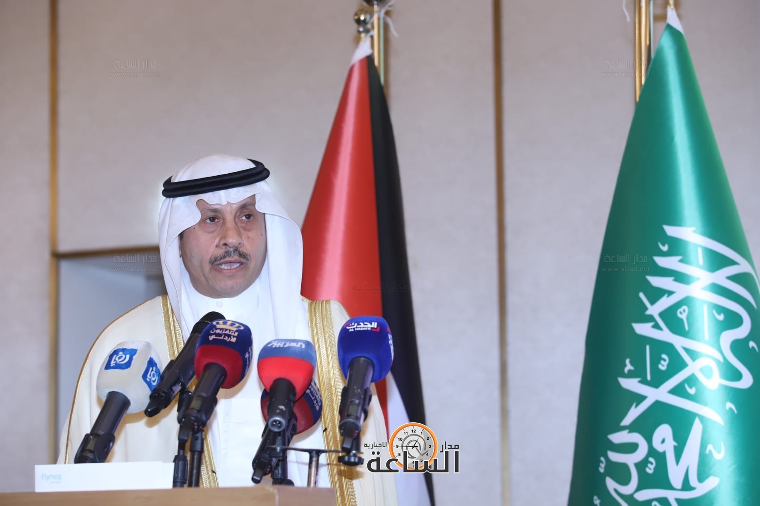 Madar Al-Saa Images 0.8669059422247014