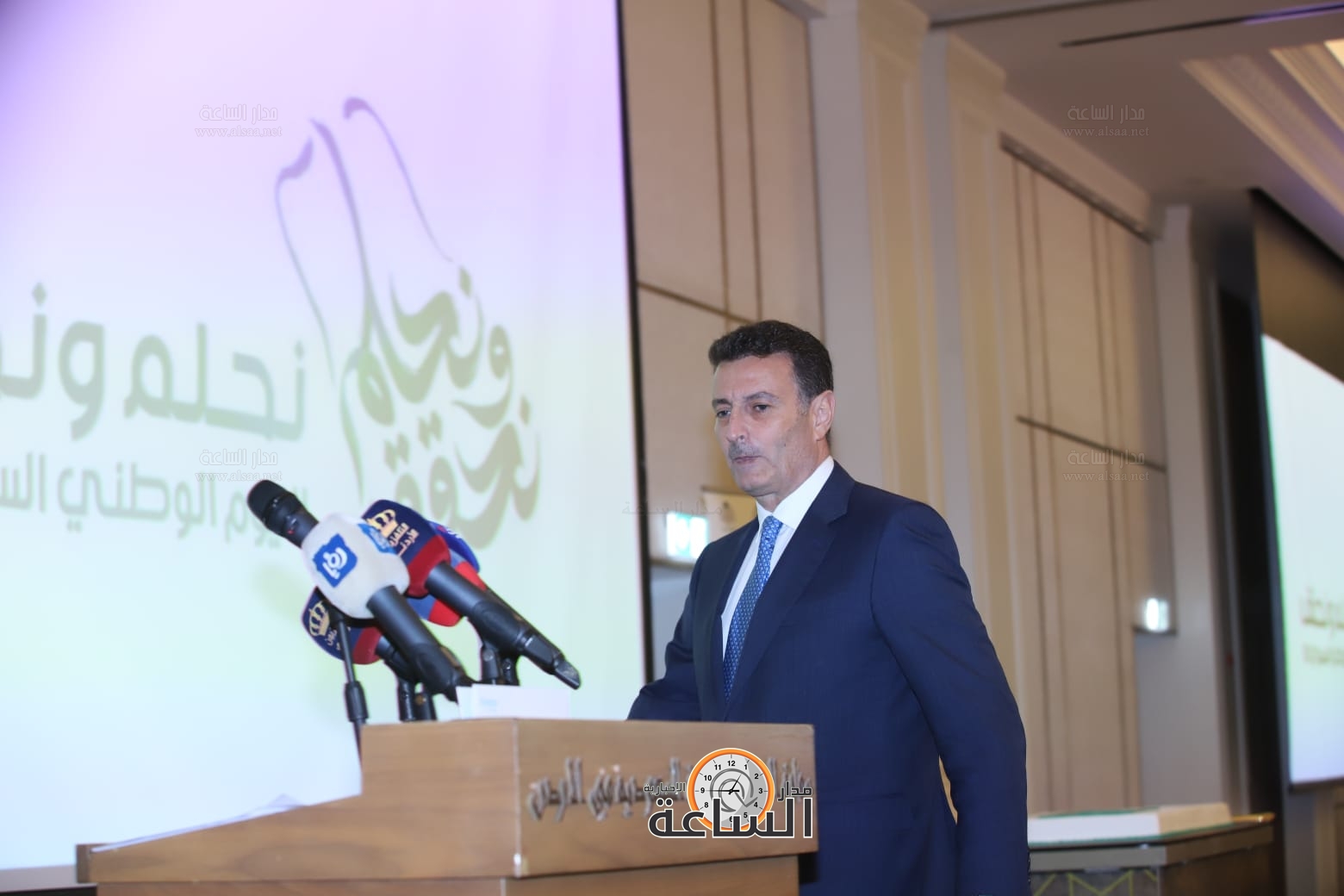 Madar Al-Saa Images 0.38093859047407386