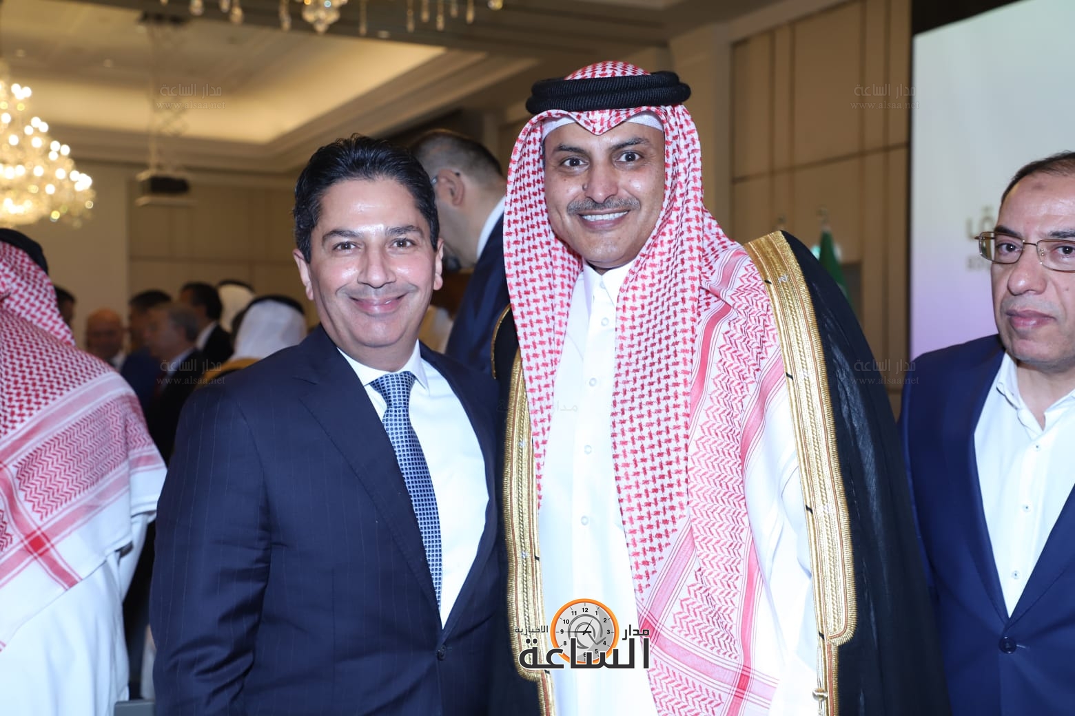 Madar Al-Saa Images 0.38525094184006314