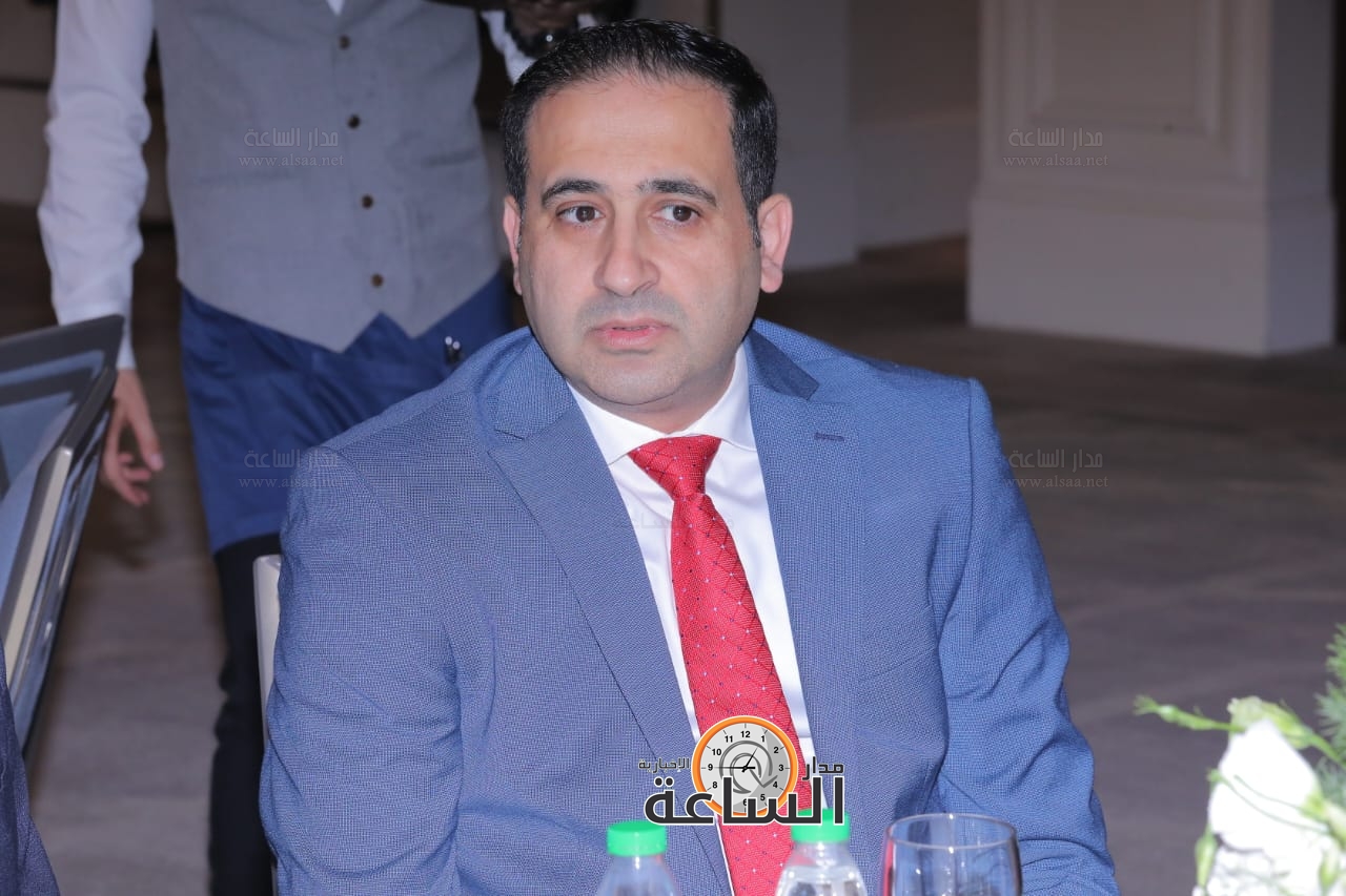 Madar Al-Saa Images 0.7158912000439253