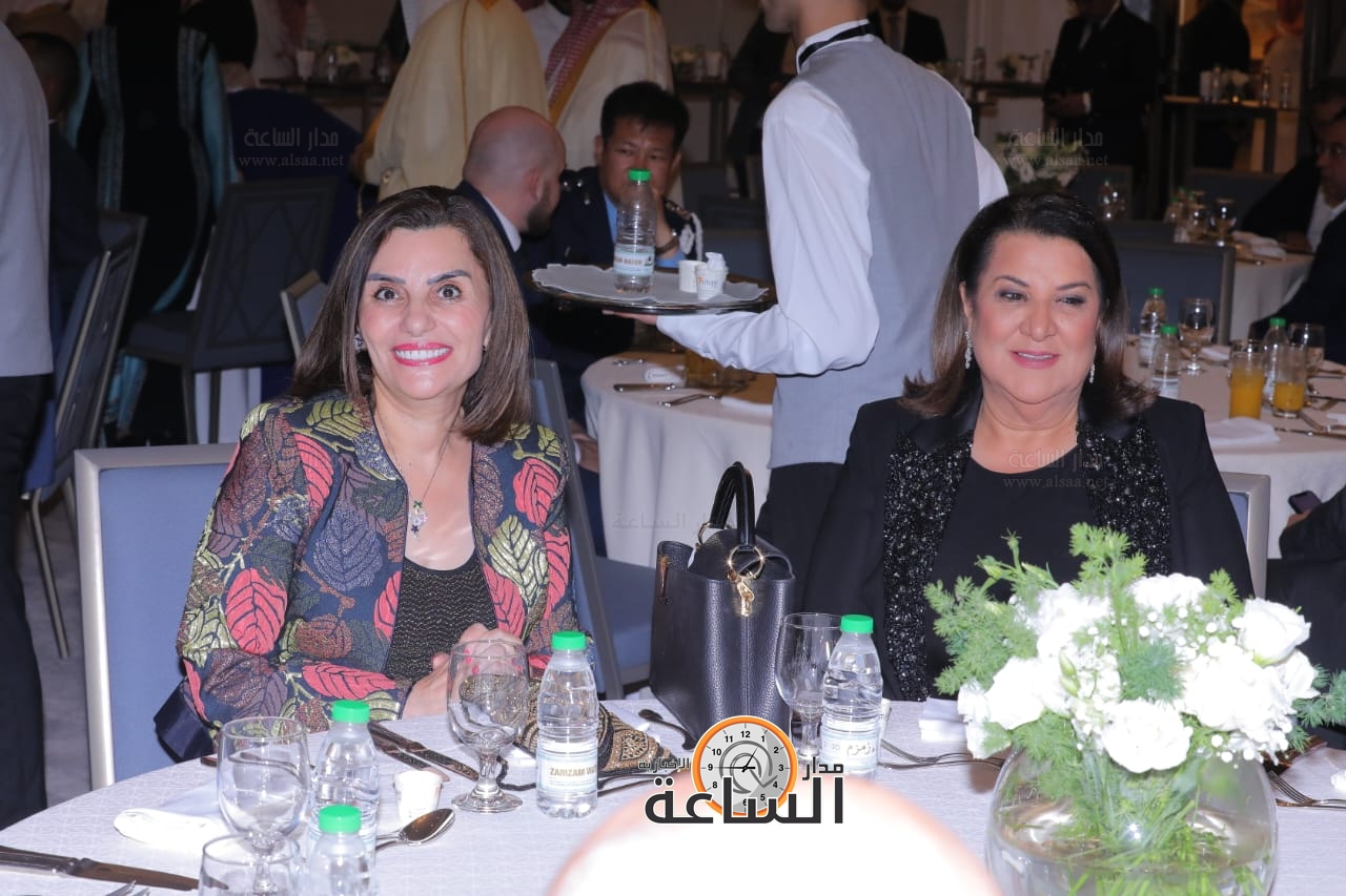 Madar Al-Saa Images 0.1453013380296071