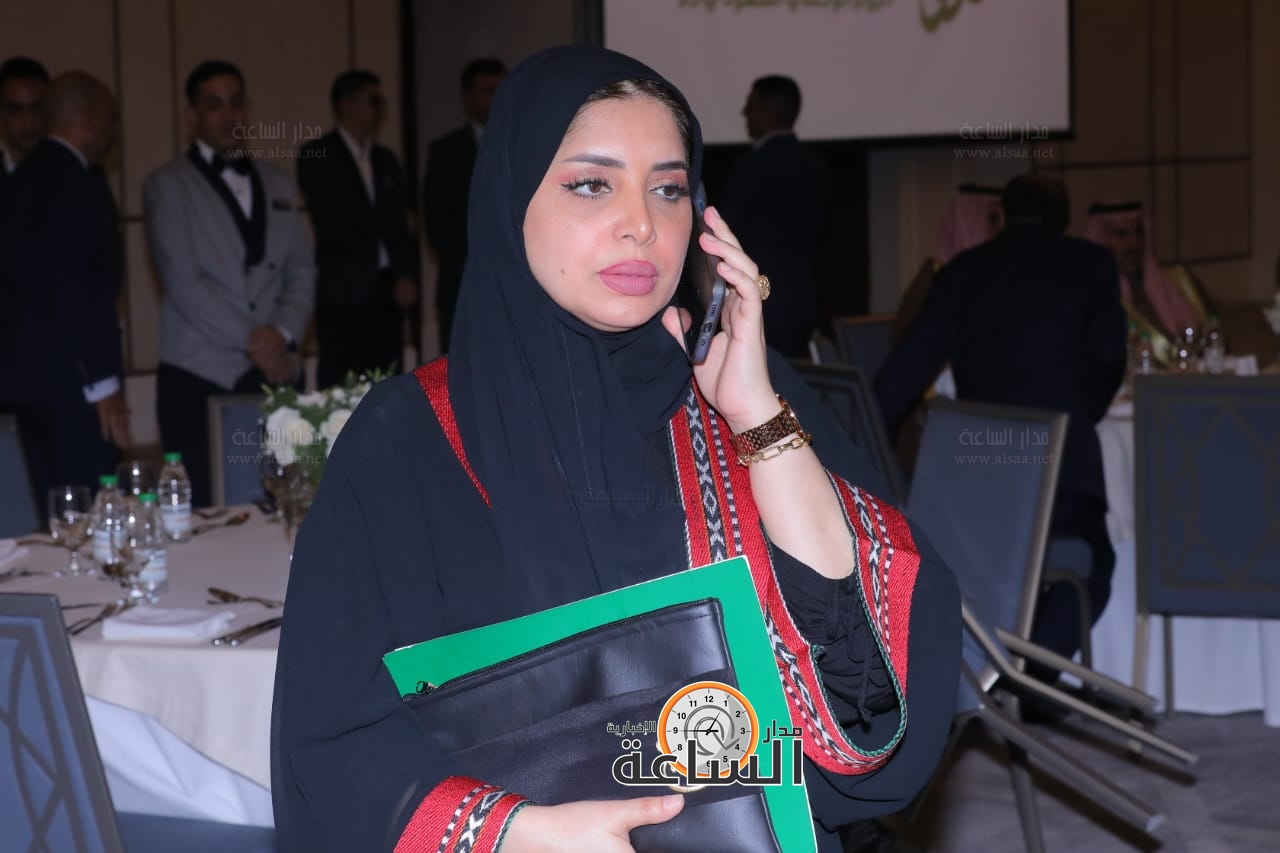 Madar Al-Saa Images 0.8535141378308417