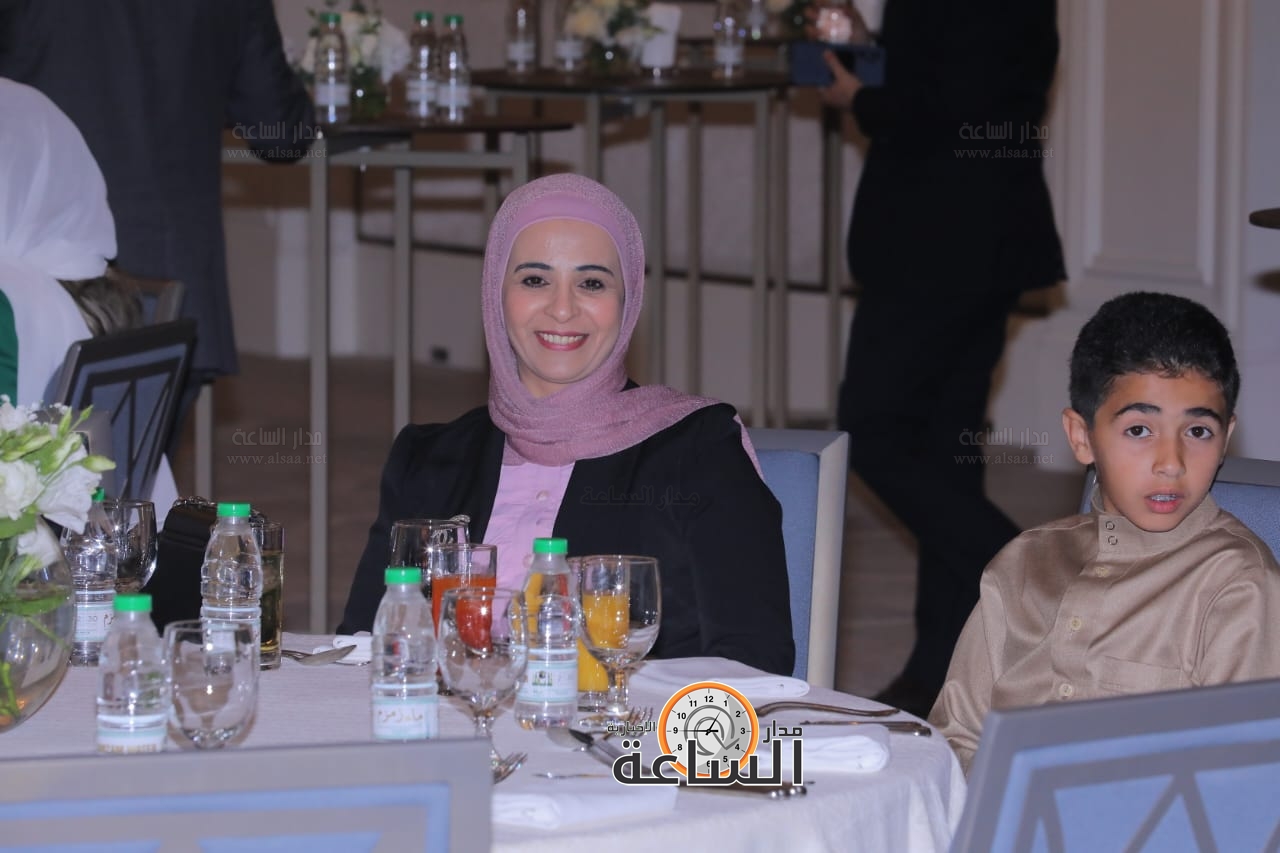 Madar Al-Saa Images 0.9286946140269121