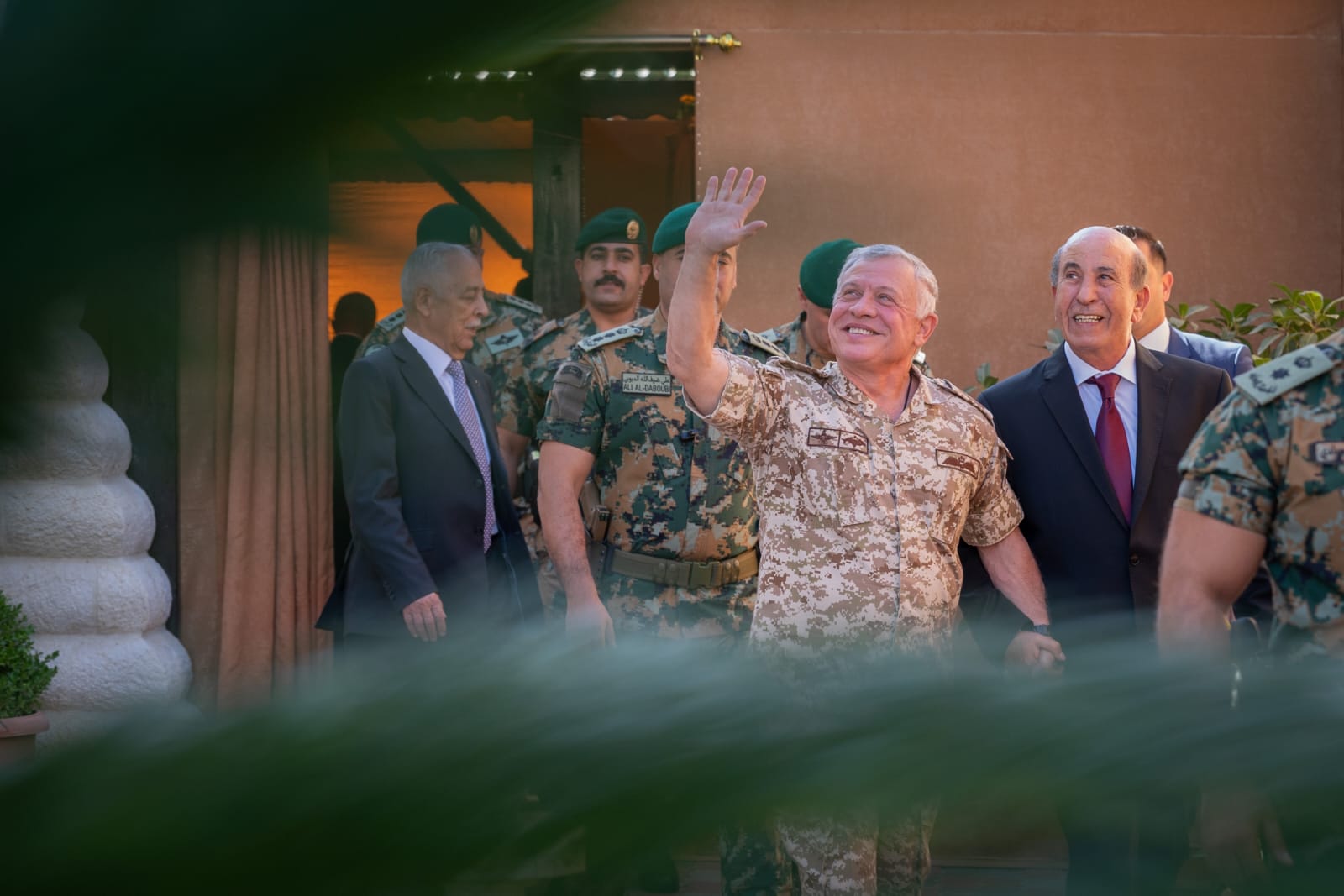 Madar Al-Saa Images 0.4358625197580752