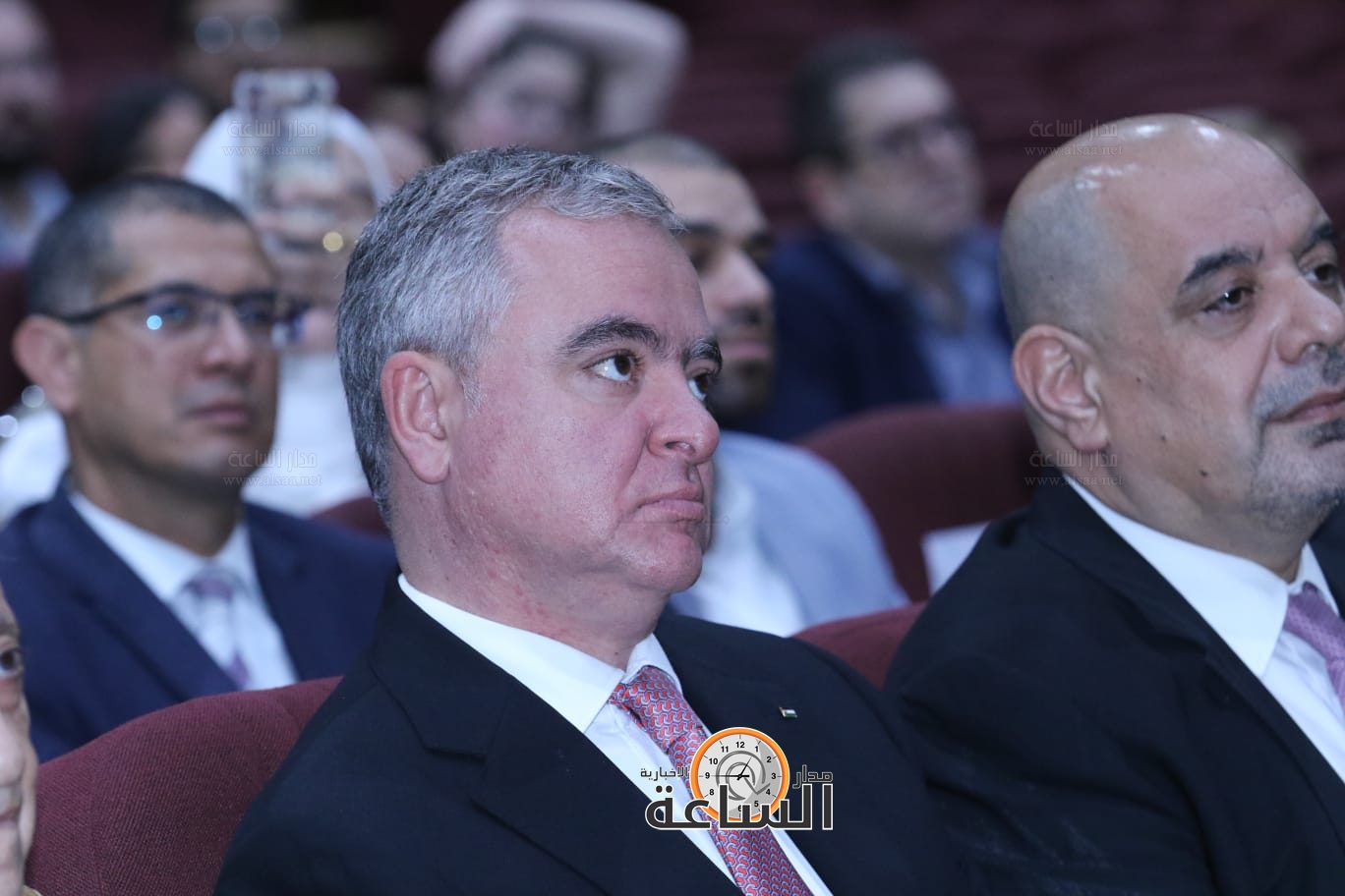 Madar Al-Saa Images 0.3044207779054018