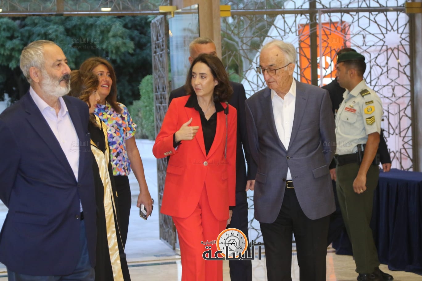 Madar Al-Saa Images 0.2705554137934636