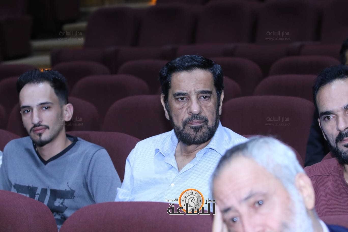 Madar Al-Saa Images 0.3646583442558946