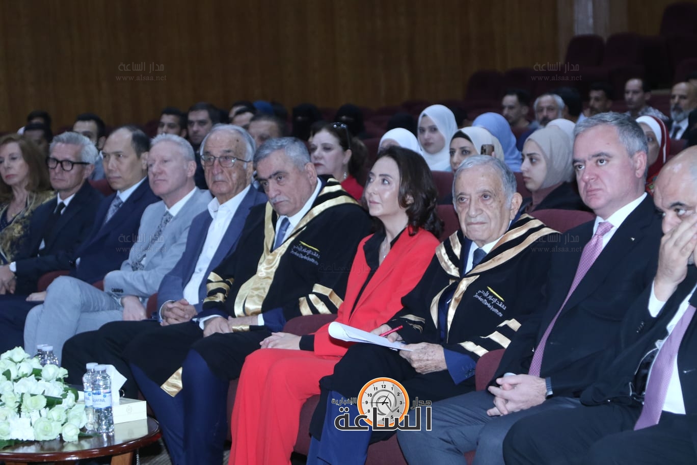 Madar Al-Saa Images 0.35388029649969277