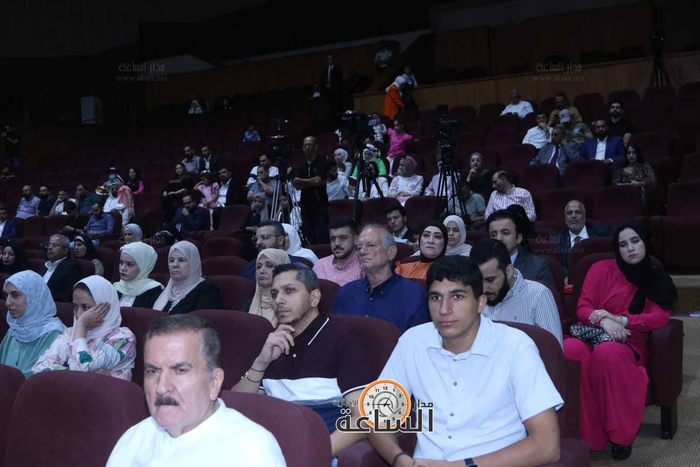 Madar Al-Saa Images 0.2047602583466217