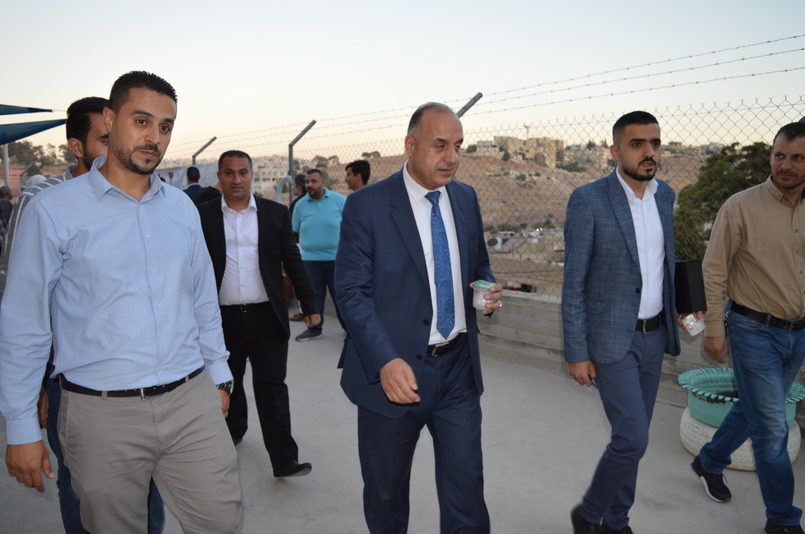 Madar Al-Saa Images 0.25729036366327995