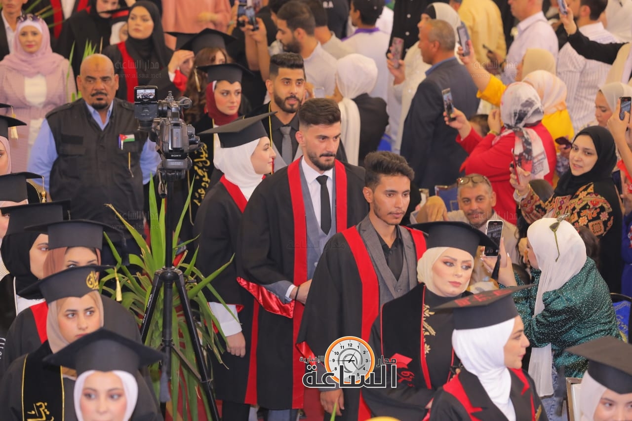 Madar Al-Saa Images 0.25064568193992875