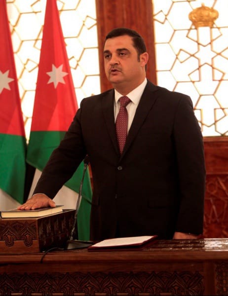 Madar Al-Saa Images 0.9822609341132893