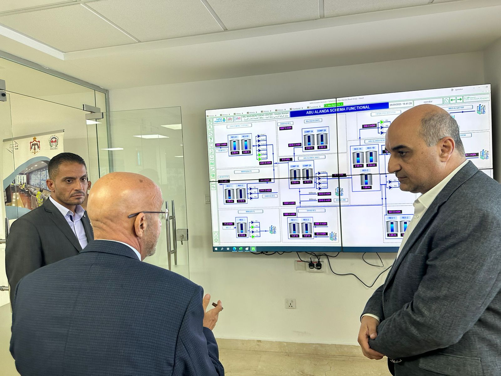 Madar Al-Saa Images 0.7004342862356666