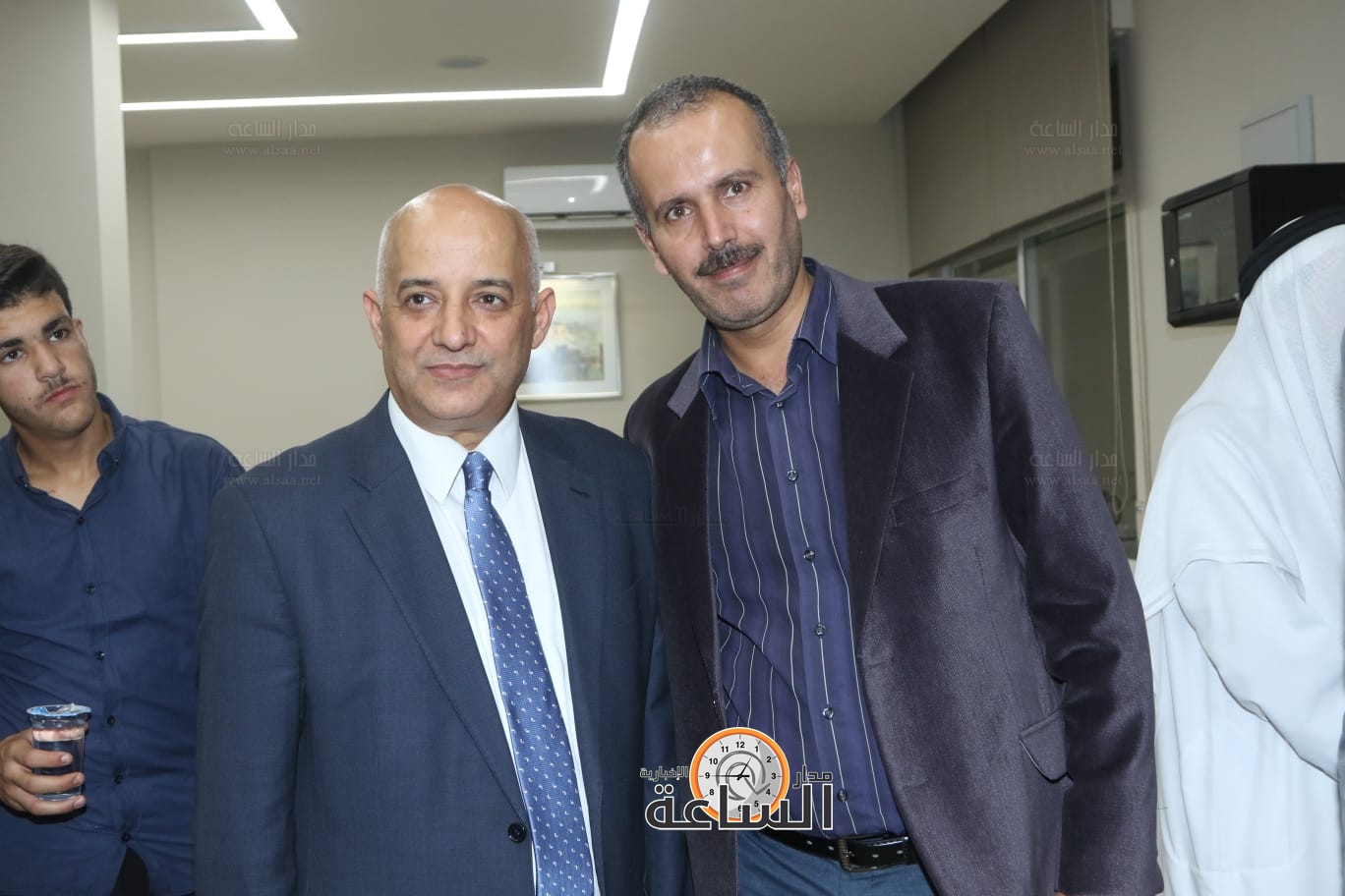 Madar Al-Saa Images 0.012061821736000455