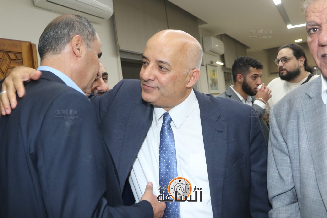 Madar Al-Saa Images 0.8571965794519132