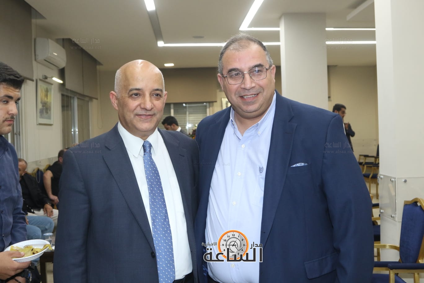 Madar Al-Saa Images 0.7968919667634926