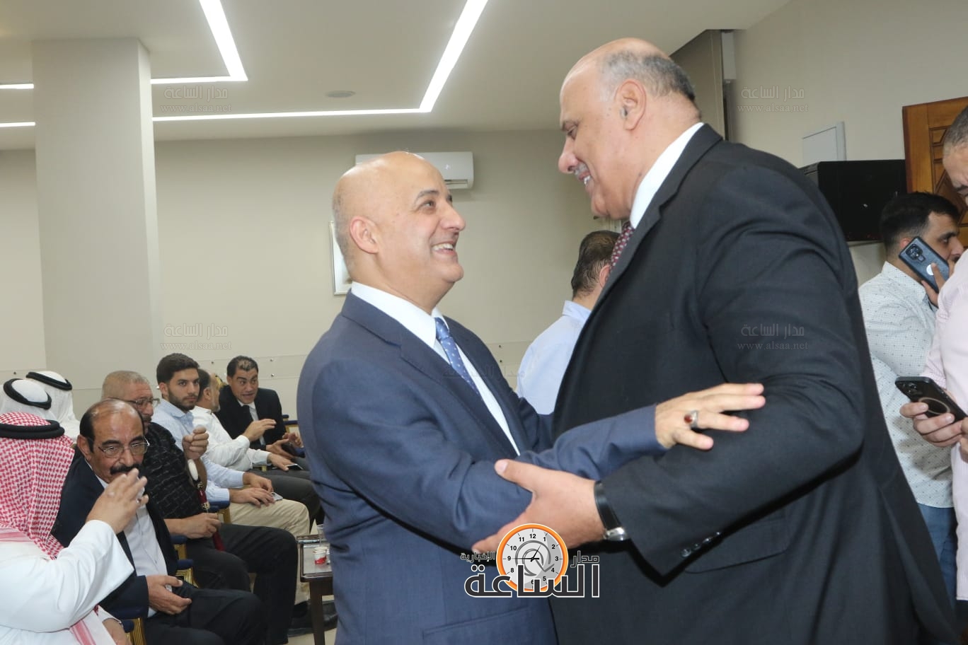 Madar Al-Saa Images 0.44546217436163116