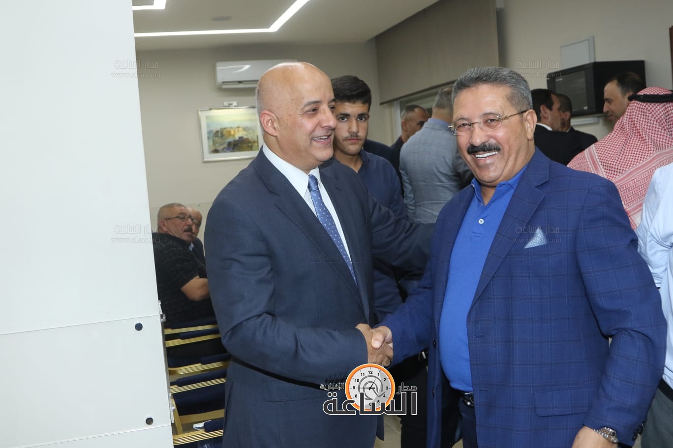 Madar Al-Saa Images 0.7392627806516714