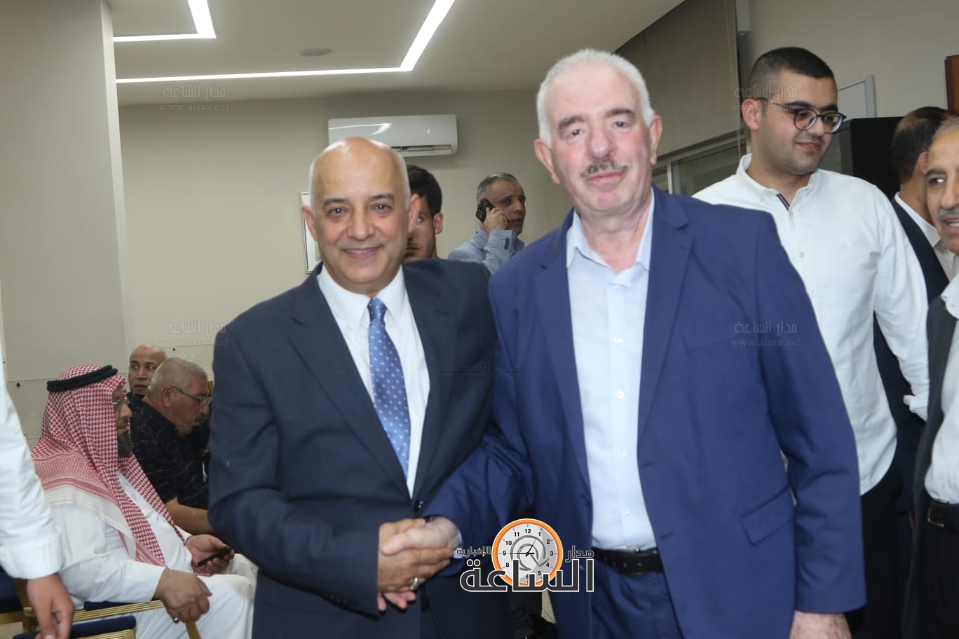 Madar Al-Saa Images 0.7162597672054807