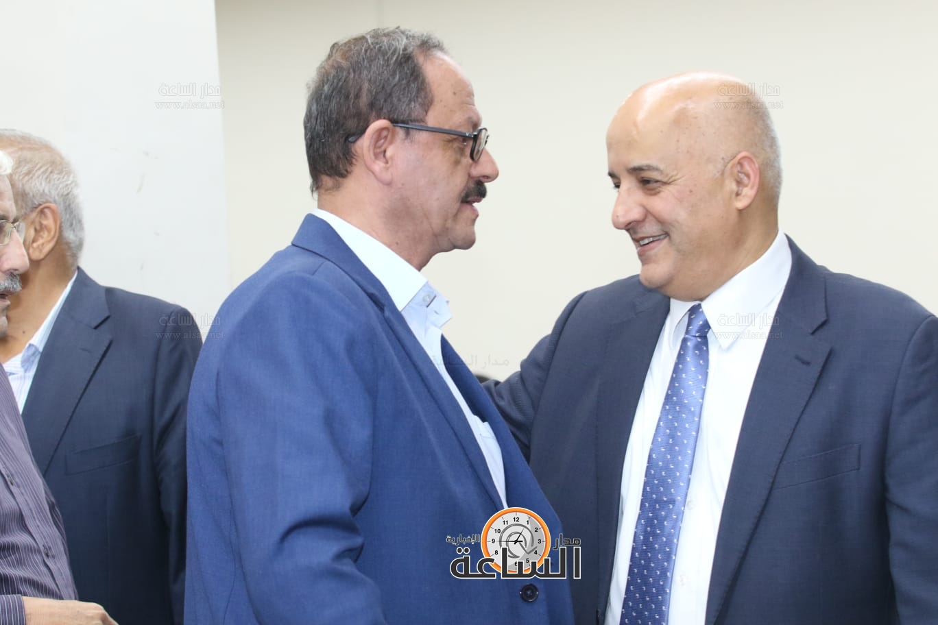 Madar Al-Saa Images 0.7540172932210609