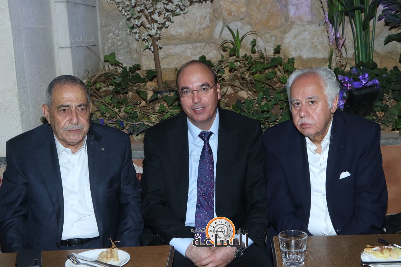 Madar Al-Saa Images 0.595144568212115