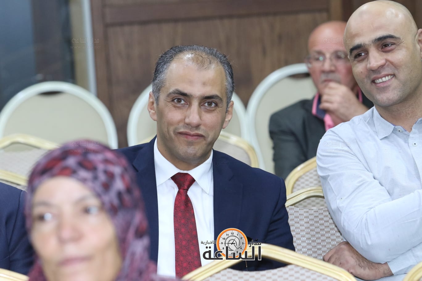 Madar Al-Saa Images 0.33338588488098164