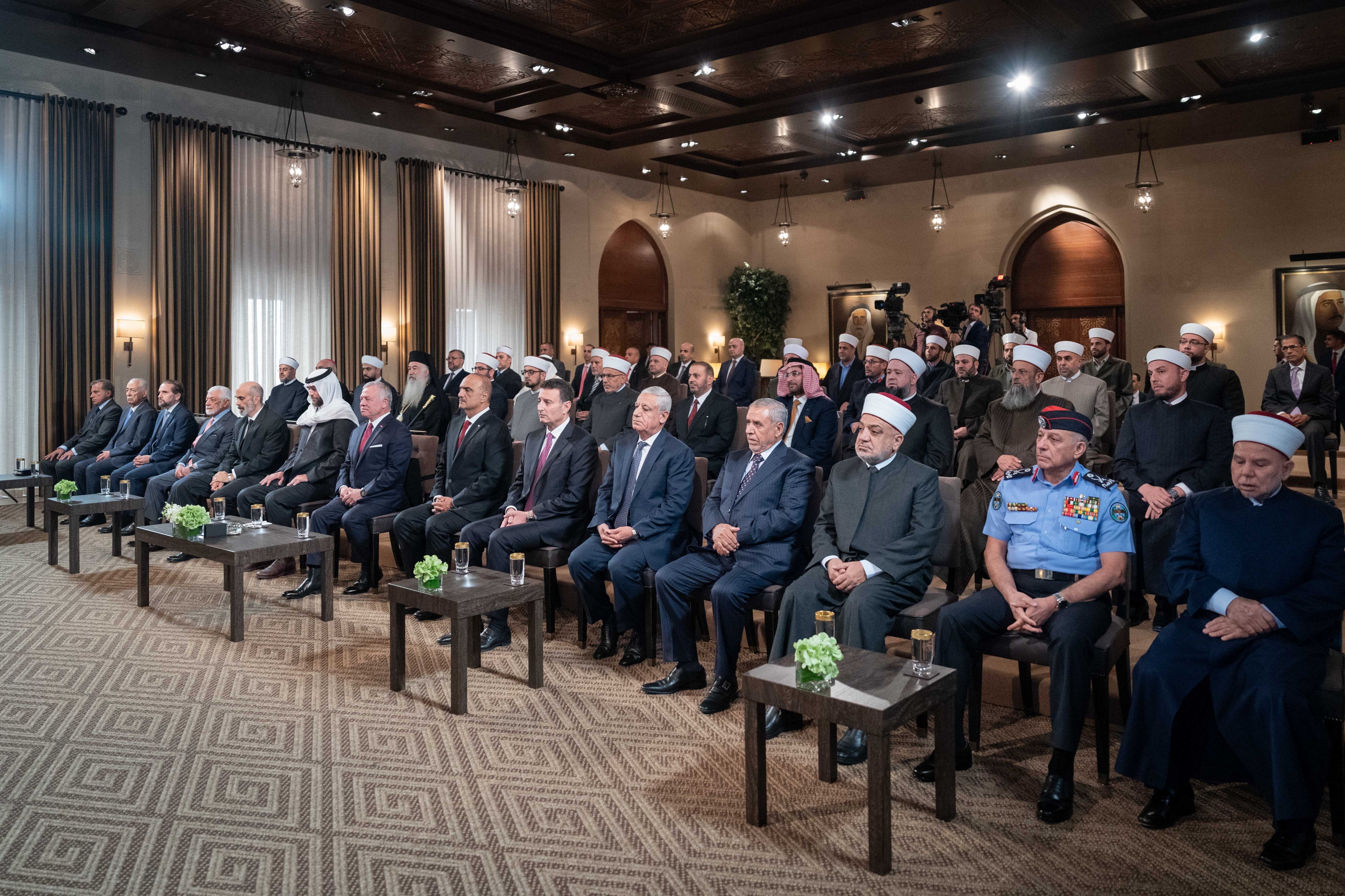 Madar Al-Saa Images 0.6442106679680539