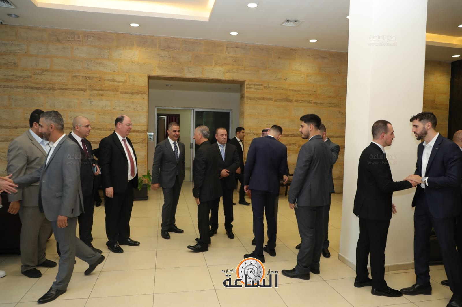 Madar Al-Saa Images 0.38572032210095486