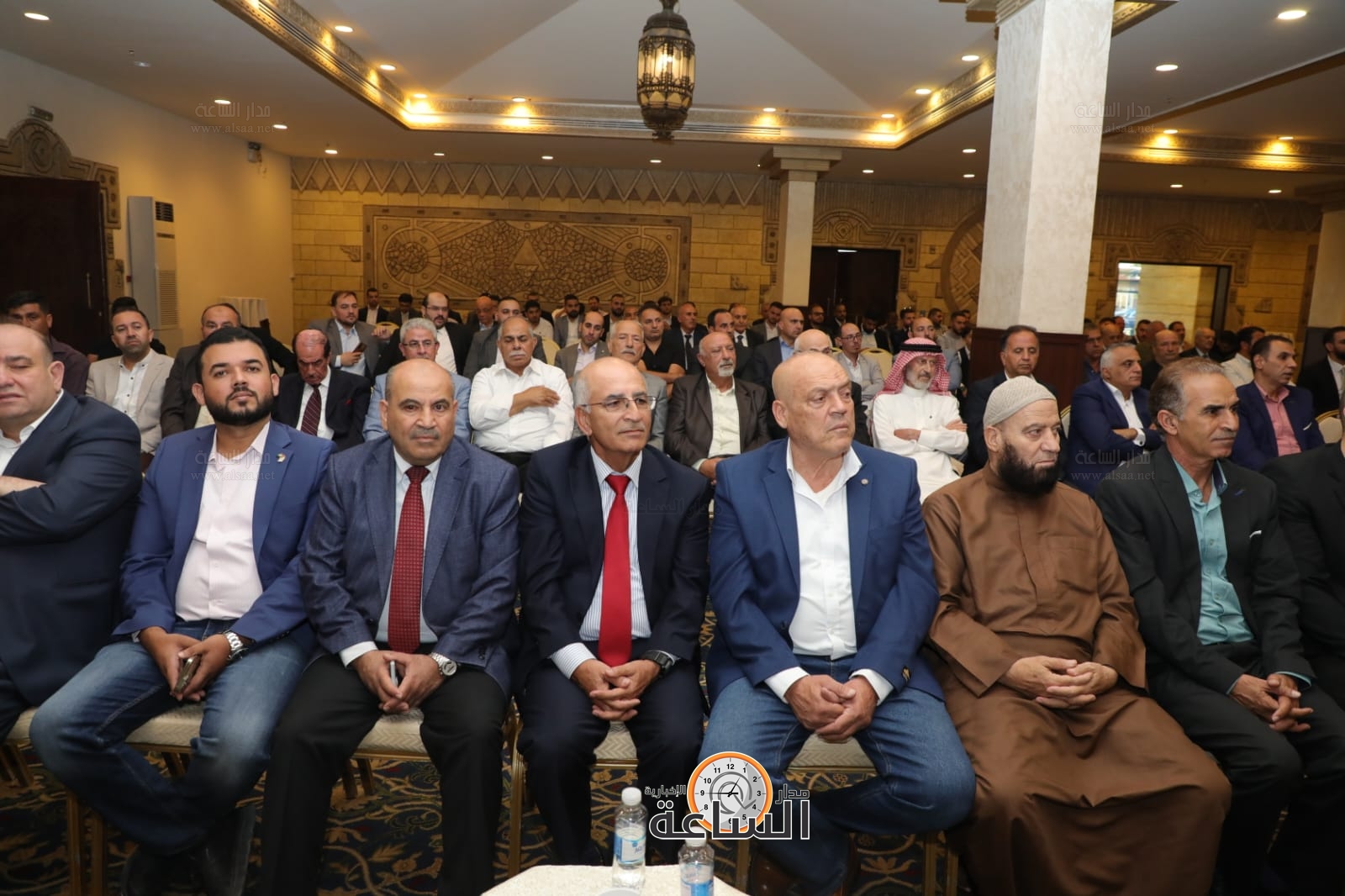 Madar Al-Saa Images 0.2793929127081536