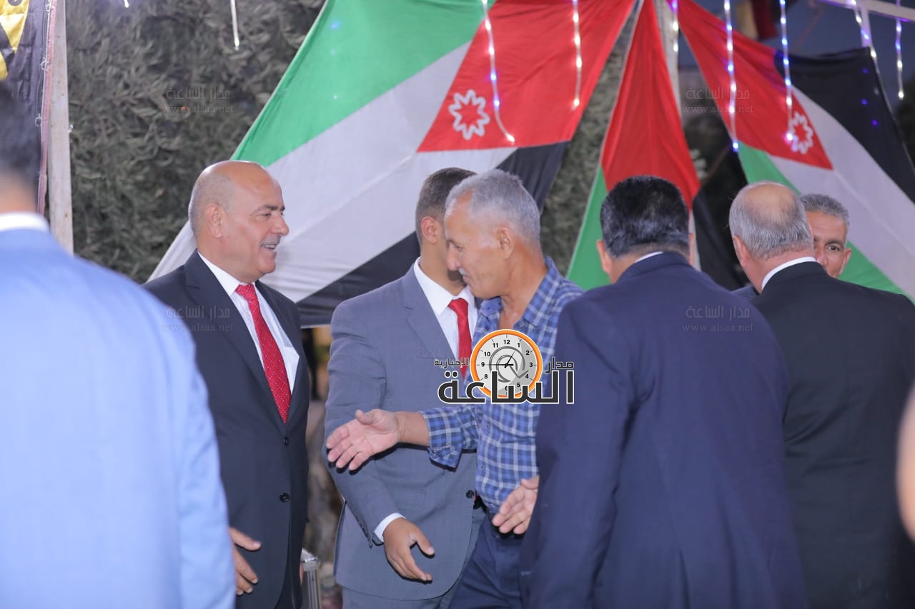 Madar Al-Saa Images 0.8891370295583158