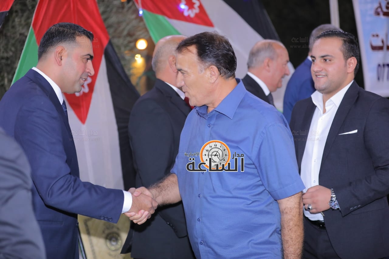 Madar Al-Saa Images 0.18199857670151842