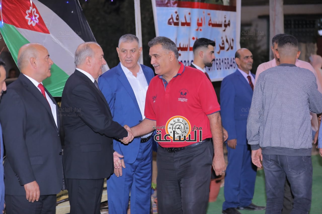 Madar Al-Saa Images 0.49275918443010525