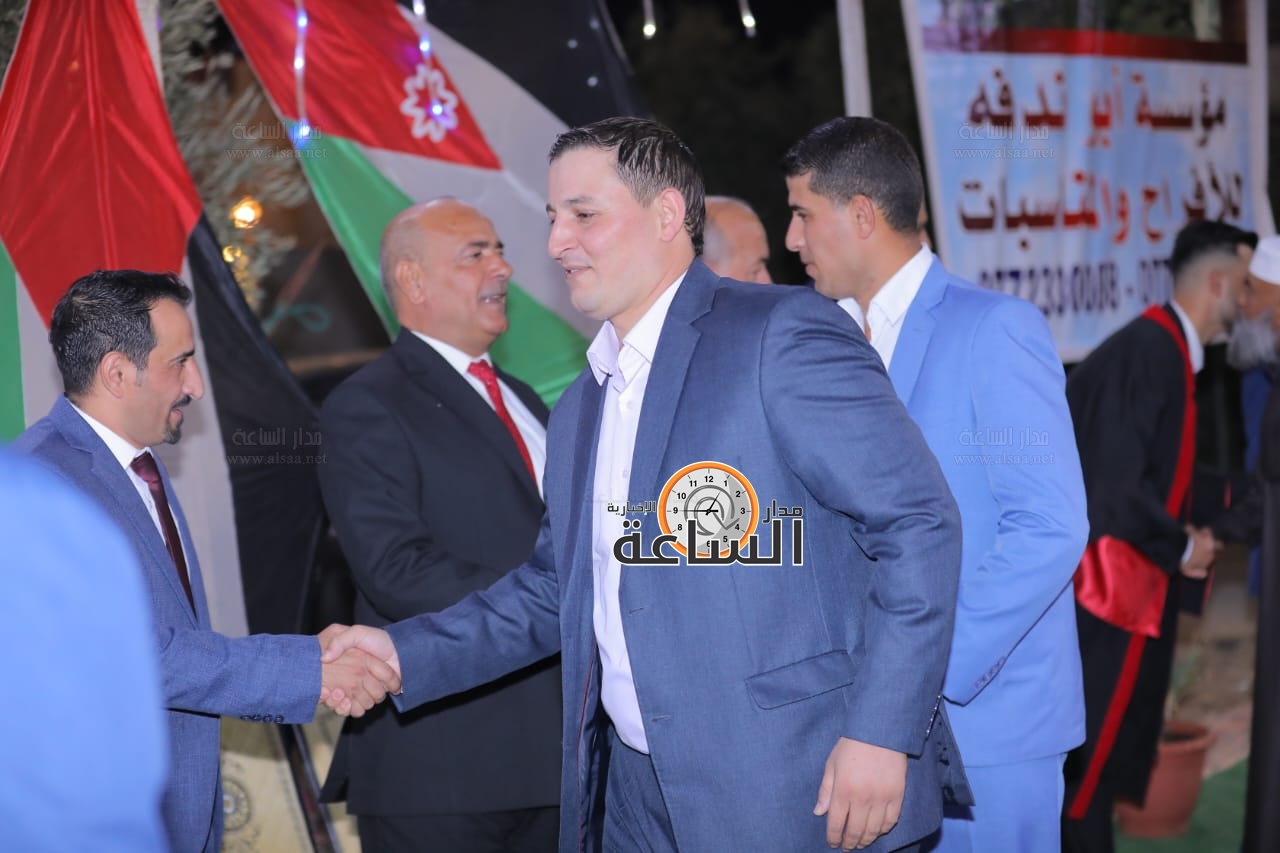 Madar Al-Saa Images 0.722706216534472