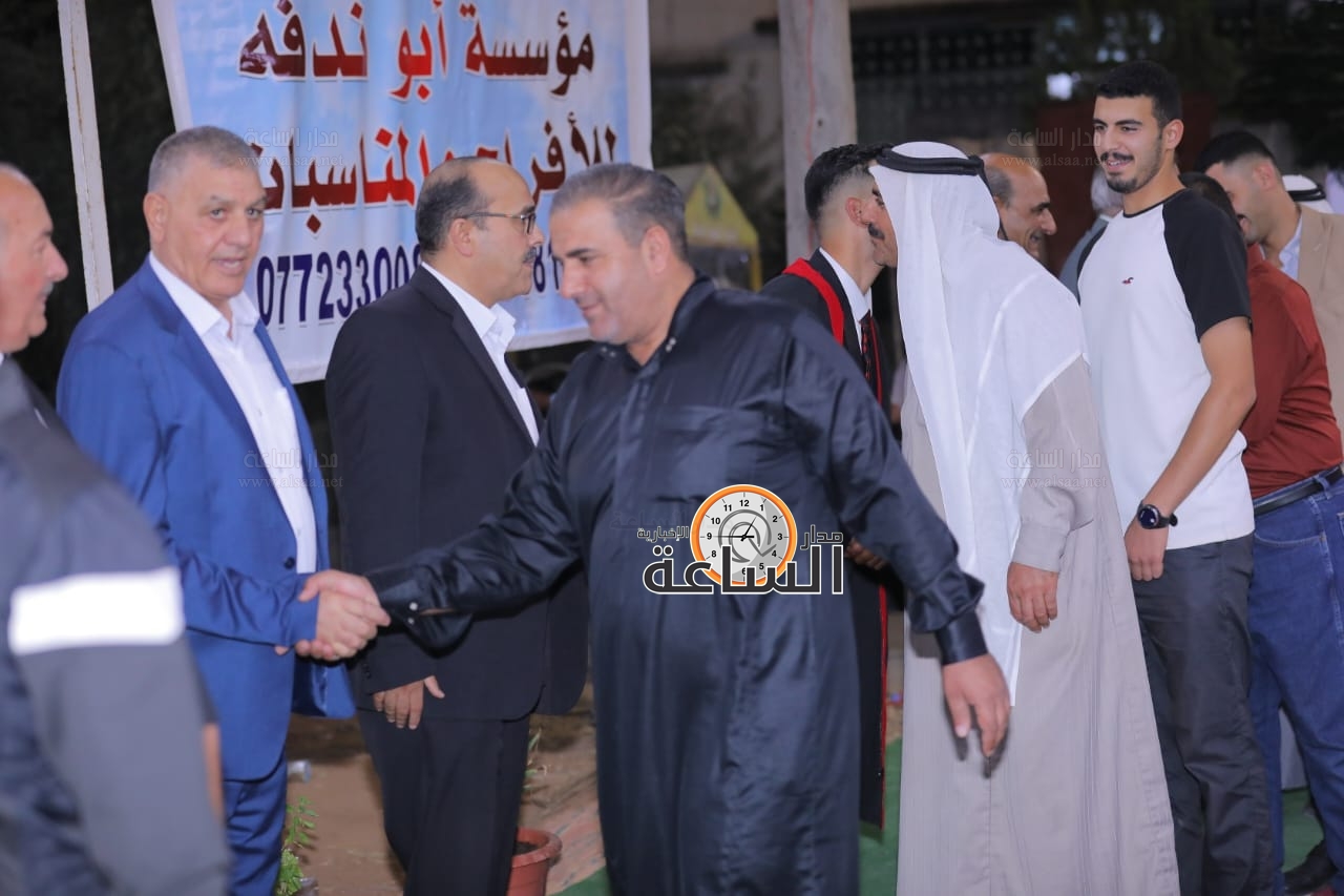 Madar Al-Saa Images 0.7393605528604928